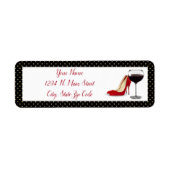 Rode schoenen en rode wijn etiket (Voorkant)