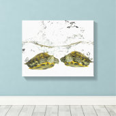 Rode schuifschildpadden canvas afdruk (Insitu (Houten vloer))