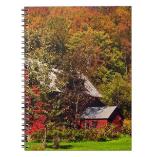 Rode schuur in de herfst notitieboek
