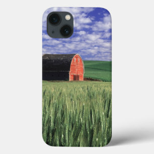 Rode schuur in tarwe- en gerstveld in Whitman 2 Case-Mate iPhone Case