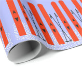 Rode ski's met paarse inpakpapier (Rol Hoek)