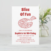 Rode Slice of Fun Pizza Eerste Verjaardagsfeestje  Kaart (Staand voorkant)