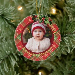 Rode Sneeuwvlokgeruit Baby's Eerste Kerstmis Fot Keramisch Ornament