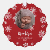 Rode  Sneeuwvlokken Baby's 1e Kerstmis Ornament Kaart (Voorkant)
