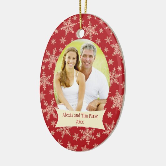 Rode sneeuwvlokken kerstfeestfoto-versiering keramisch ornament (Links)