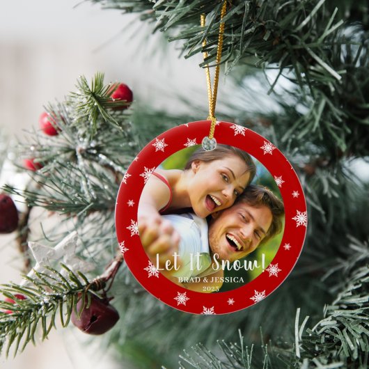 Rode sneeuwvlokken rond Kerstmis Keramisch Ornament