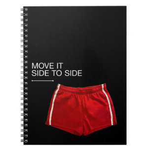 Rode sportieve korte broek met 'Move It Side To Si Notitieboek