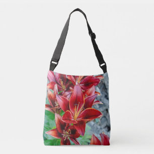Rode Stargazer-lelie – Edmonton-natuurfotografie Crossbody Tas