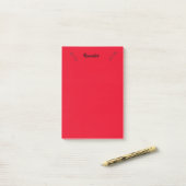 Rode sticky notes herinnering (Op bureau)