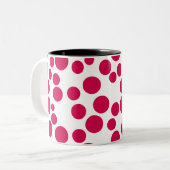 Rode stippen op een witte achtergrond tweekleurige koffiemok (Voorkant links)