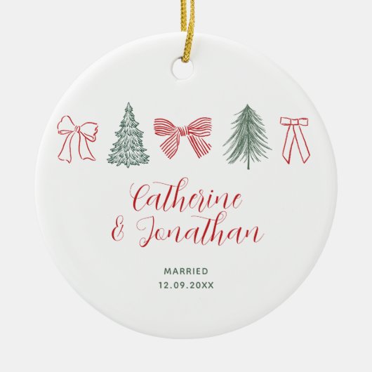 Rode strik en groene kerstboom koppel aandenken keramisch ornament (Voorkant)