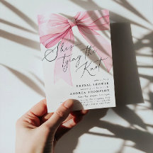 Rode Strik Verloofde Krijgt de Knoop Aan Bruidsmei