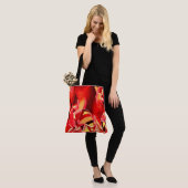 Rode strip waarmee beweging wordt gesimuleerd tote bag (Op model)