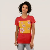 Rode T-shirt met bloemen (Voorkant volledig)