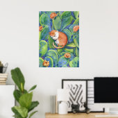 Rode Tabbykat Slapend Tussen Bloeiende Cactussen K Poster (Thuiskantoor)