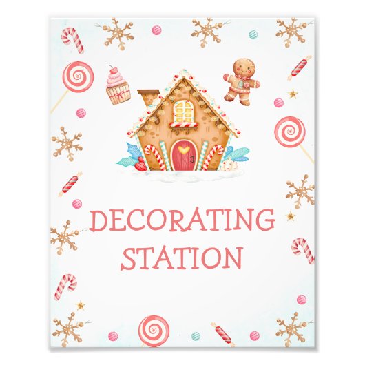 Rode Tekst Gingerbread Huis Decoratie Station Sign Foto Afdruk (Voorkant)