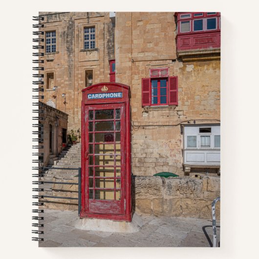 Rode telefooncel in Valletta Malta Notitieboek (Voorkant)