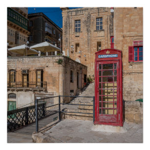 Rode telefooncel in Valletta Malta Perfect Poster