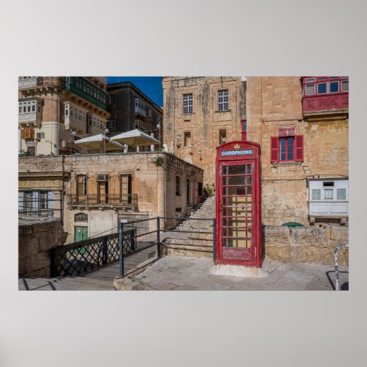 Rode telefooncel in Valletta Malta Poster (Voorkant)