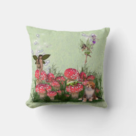 Rode toadstool en sprookjesverhalen kussen