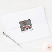 Rode Tractor Met Kerstkrans Vierkante Sticker (Envelop)