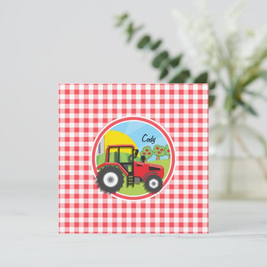 Rode Tractor op Rode en Witte Gingham Kaart (Staand voorkant)