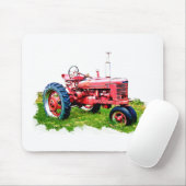  rode trekker in het veld muismat (Met muis)