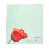 Rode tulp florale mint groene bokeh stijl persoonl notitieblok (Voorkant)