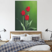 Rode tulpen canvas afdruk (Insitu (Slaapkamer))