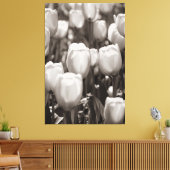 Rode tulpen fotoprint. canvasprint canvas afdruk (Insitu (Woonkamer))