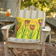 Rode tulpen in de tuin