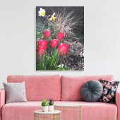 Rode tulpen in de tuin canvas afdruk (Insitu (Woonkamer))
