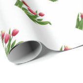 Rode tulpen met groen op wit cadeaupapier (Rol Hoek)