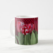 Rode Tulpen op gradiënt Koffiemok (Voorkant links)