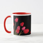 Rode tulpen op zwart Mok (Links)