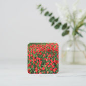 Rode tulpen vierkante visitekaartje (Staand voorkant)