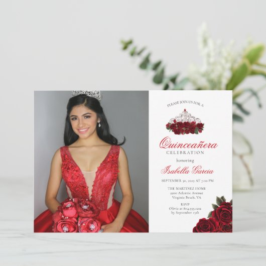 Rode Twee Foto Bloemen Quinceanera Kaart (Staand voorkant)