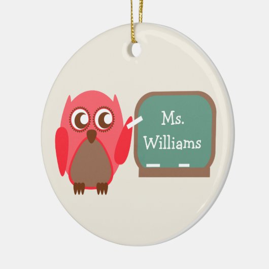 Rode Uil bij het Ornament van de Leraar van het (Links)