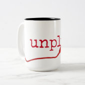 Rode USB-kabel met UNPLUG-tekst Tweekleurige Koffiemok (Voorkant links)