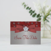 Rode Velour & Zilveren Sneeuwvlokken Save The Date Aankondigingskaart (Staand voorkant)