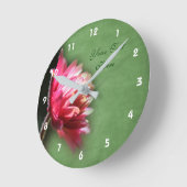 Rode ventilator in zonlicht, speciaal gepersonalis ronde klok (Hoek)