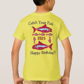 Rode vis voor kinderen T-shirt Happy Birthday 2025 (Achterkant)
