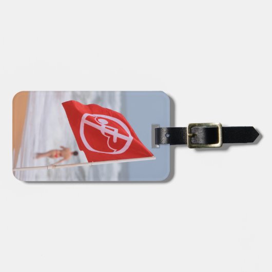 Rode vlag op het strand - Florida Bagagelabel (Voorkant horizontaal)