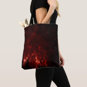 Rode vlokken 's nachts tote bag (Dichtbij)