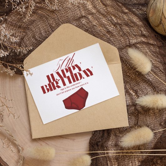 Rode volwassen verjaardagskaart leeftijd is als ou feestdagen kaart