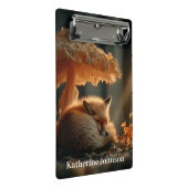 Rode vos slaapt onder gigantische paddenstoel mini klembord (Schuin)