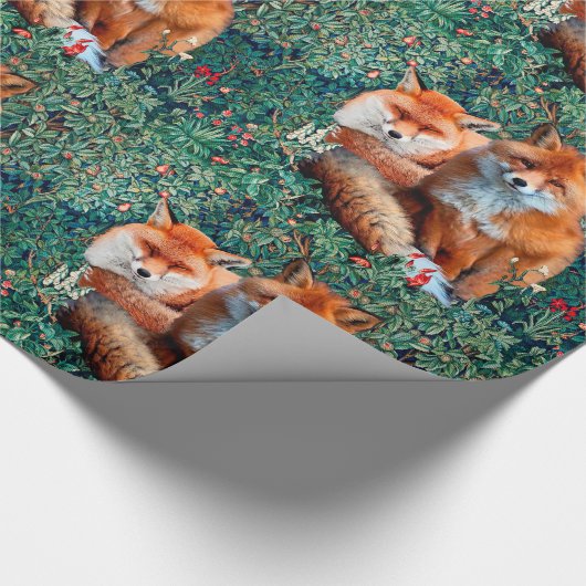 RODE VOSSEN IN GROEN GEBLADERTE EN BLOEMEN Bloemen Cadeaupapier (Hoek)