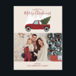 rode vrachtwagen Kerstmis Foto Feestdagenkaart<br><div class="desc">Grappige illustratie van een oude mode rode vrachtwagen met een kerstboom. Personaliseer dit ontwerp met uw favoriete familiefoto en een aangepaste boodschap.</div>
