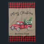 rode vrachtwagen met kerstboom Plaid Family Theedoek<br><div class="desc">Rode Truck met Kerstboom Plaid Keukenhanddoek t - Onze hoge kwaliteit Rode Truck met Kerstboom Buffalo Plaid Keukenhanddoek t is zo gemakkelijk voor u om te personaliseren en "uniek van u" te maken. Wat een bijzondere toevoeging aan je kerstdecoratie! Deze deken zou een geweldig cadeau zijn dat nog jaren gekoesterd...</div>