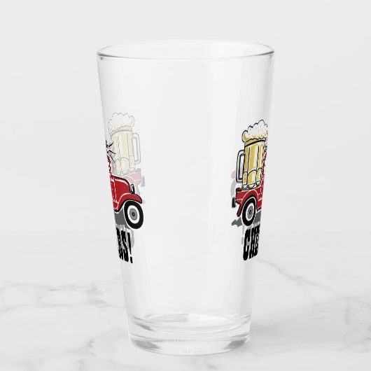 Rode  vrachtwagen op de borst van Beer Glass Glas (Links)